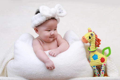 东阳宝宝几个月翻身